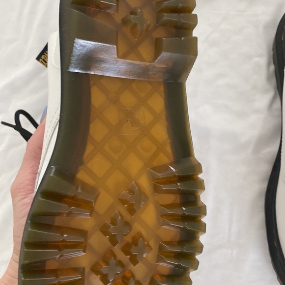 White dr. Martens - Picture 4 of 5